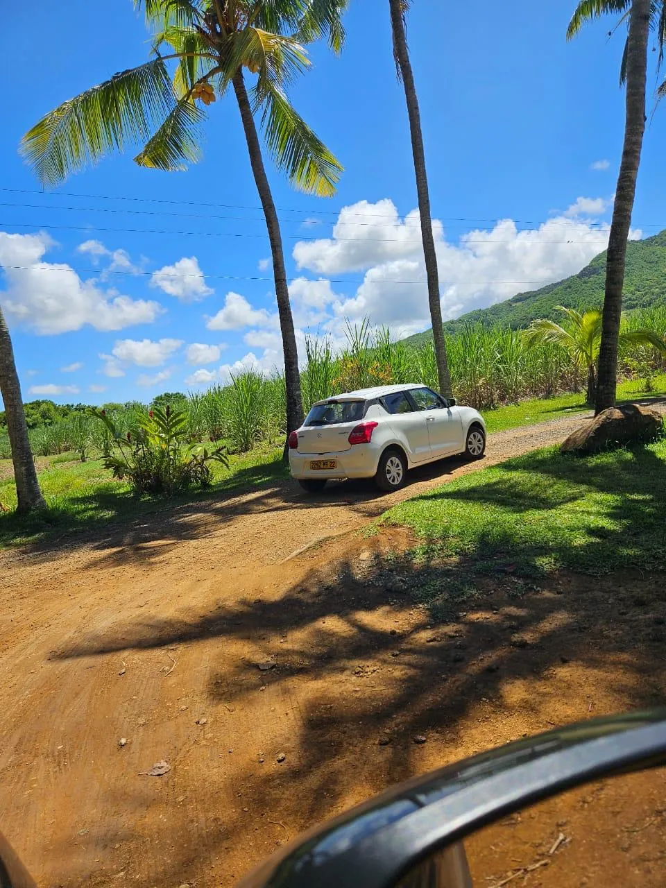 Suzuki Swift 2022 - Sable Cars Mauritius