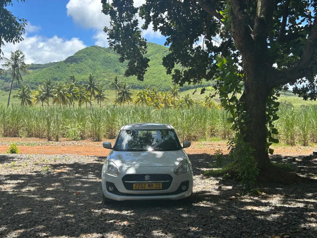 Suzuki Swift 2022 - Sable Cars Mauritius